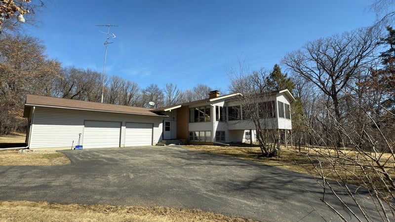 47821 County Highway 16, Henning, MN 56551