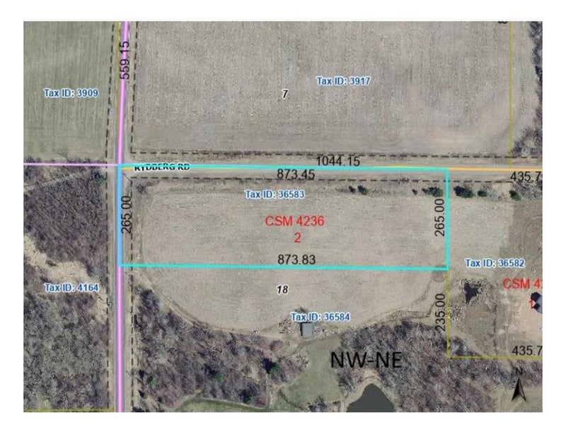 W7047 Rydberg Rd, Spooner, WI 54801