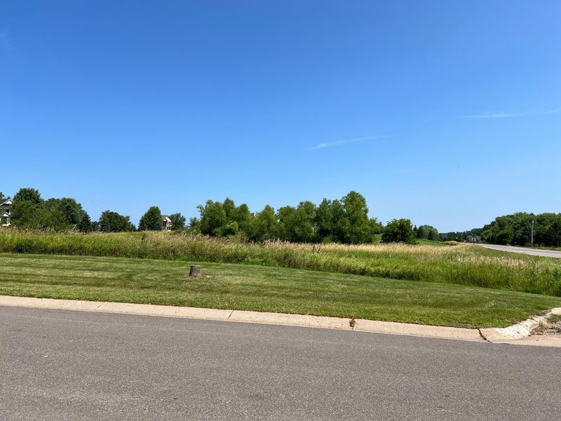 0 Foxfield Dr, Prior Lake, MN 55372