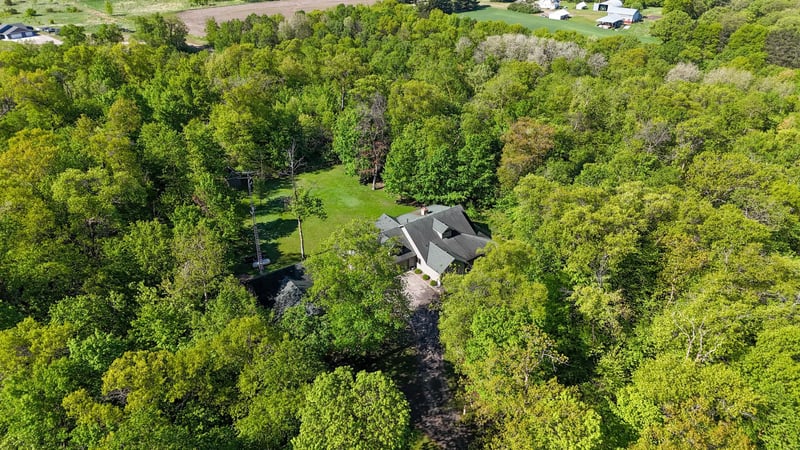 10139 442nd St, Holdingford, MN 56340