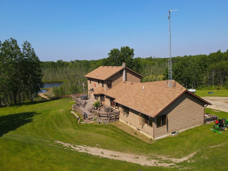 24147 Maple Dr W, Bovey, MN 55709