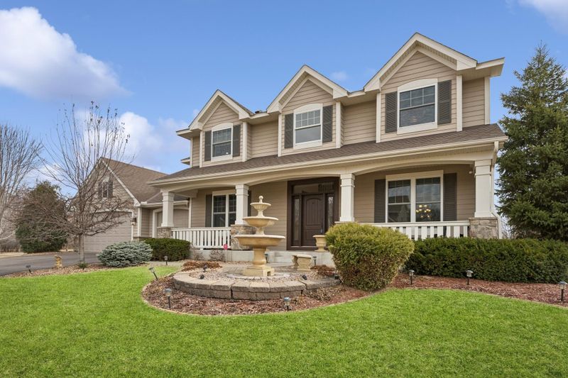 6130 Ithaca Ln N, Plymouth, MN 55446