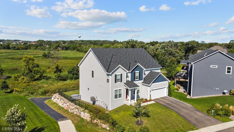 7122 156th St, Savage, MN 55378