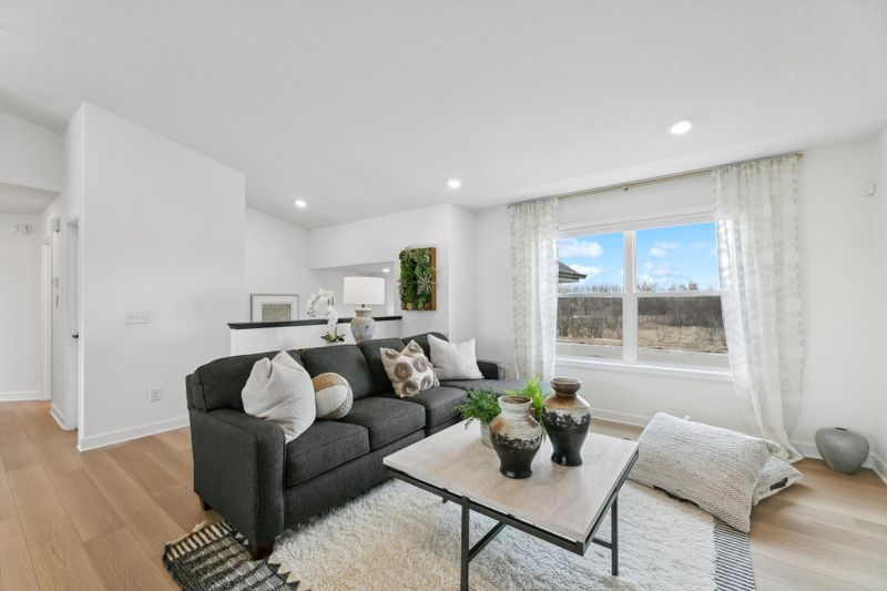 8889 Foust Ln, Rockford, MN 55373