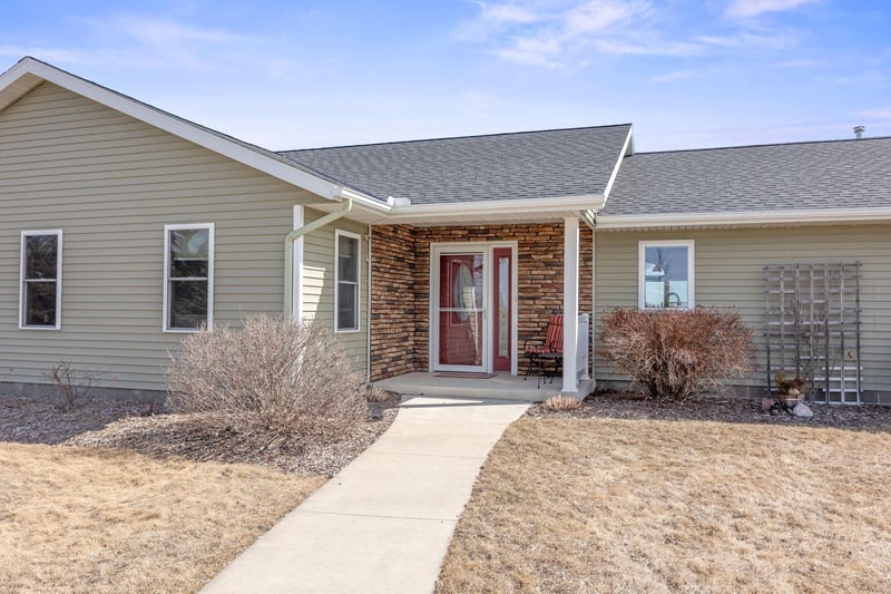 13500 515th Ave, Cosmos, MN 56228