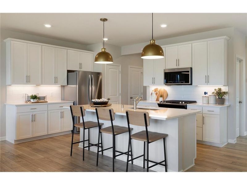 17924 Genoa Dr, Lakeville, MN 55044