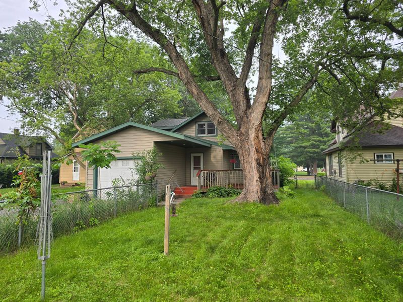 203 Pine St N, Onamia, MN 56359