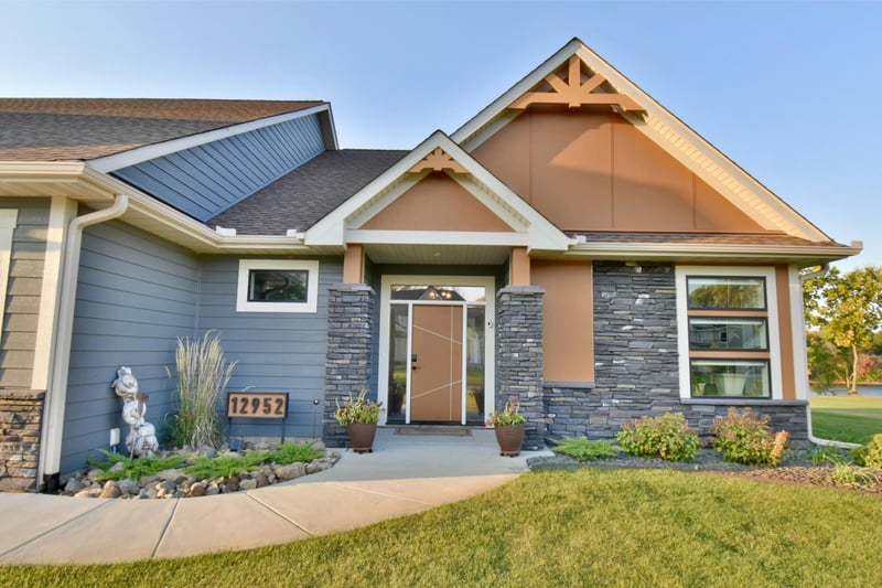 12952 96th St NE, Elk River, MN 55330