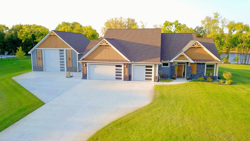 12952 96th St NE, Elk River, MN 55330
