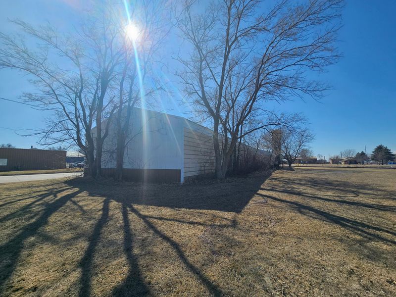 701 2nd St NE, Pipestone, MN 56164