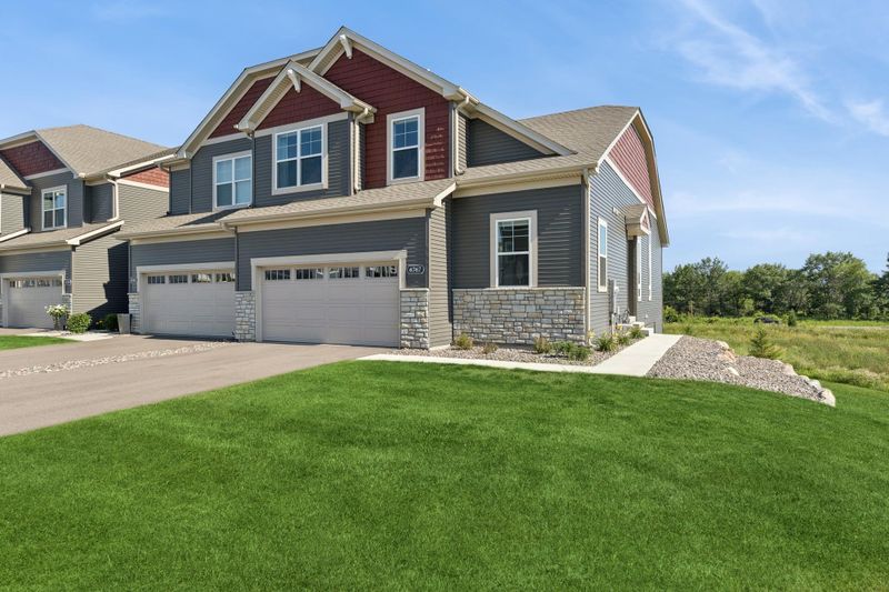 6767 Bluestem Way, Excelsior, MN 55331