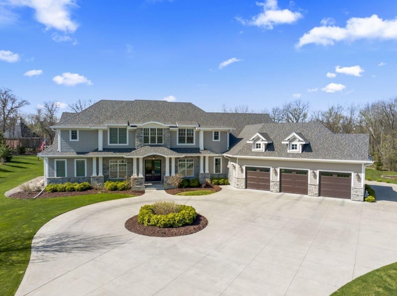 5422 Cherry Woods Ln SW, Rochester, MN 55902