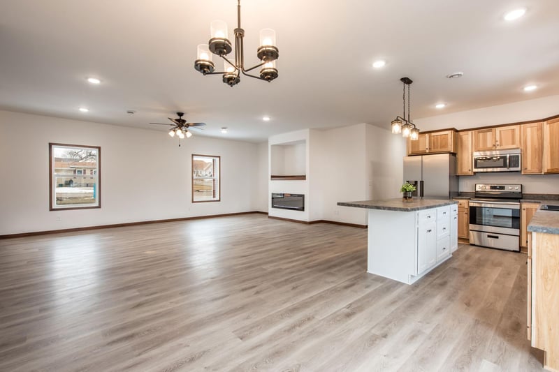 422 Maple St, Lowry, MN 56349