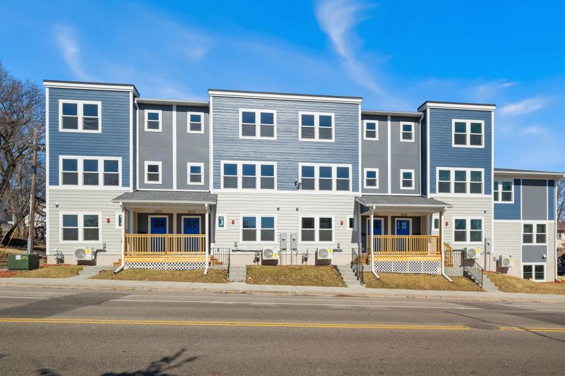 1903 Thomas Ave N, Minneapolis, MN 55411