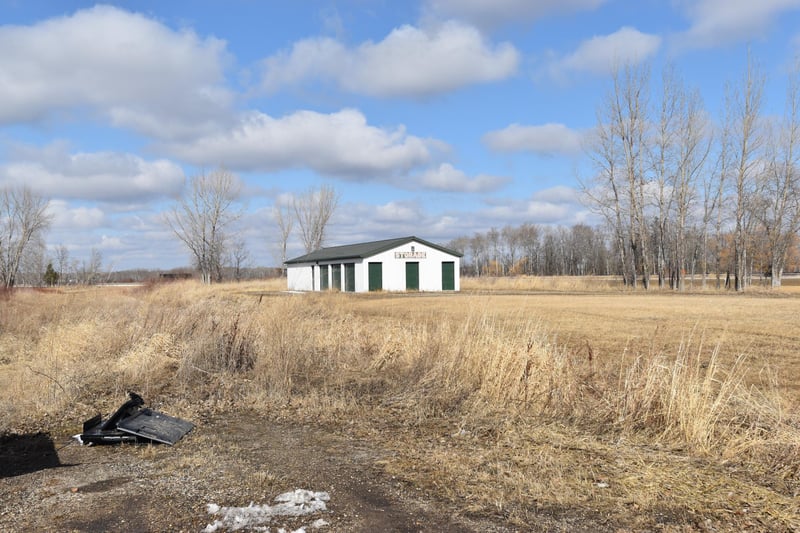 159 Iowa Ave W, Newfolden, MN 56738