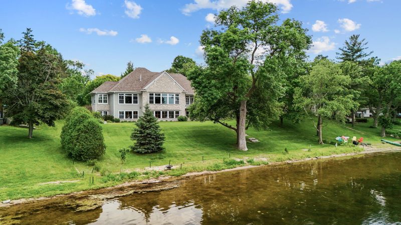 1505 Edgewater Ave, Arden Hills, MN 55112