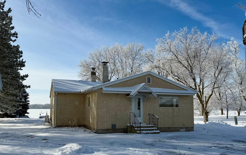 11253 Alcott Dr, Sauk Centre, MN 56378
