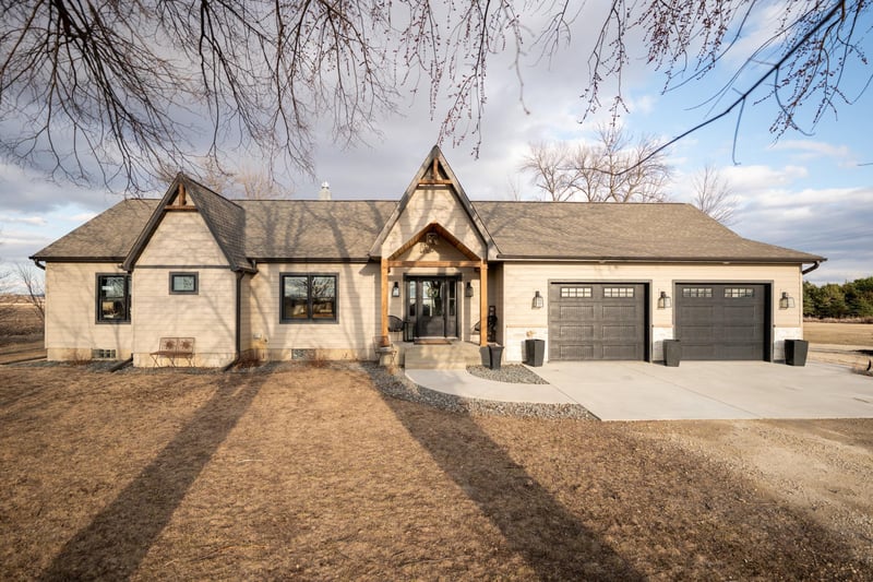 27470 Fischer Ave, Randolph, MN 55065