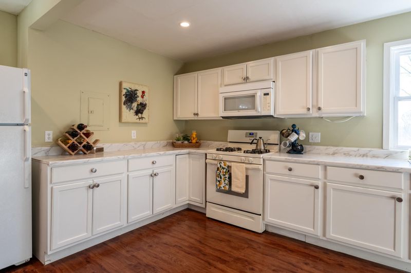35867 High Prairie Trl, Dennison, MN 55018