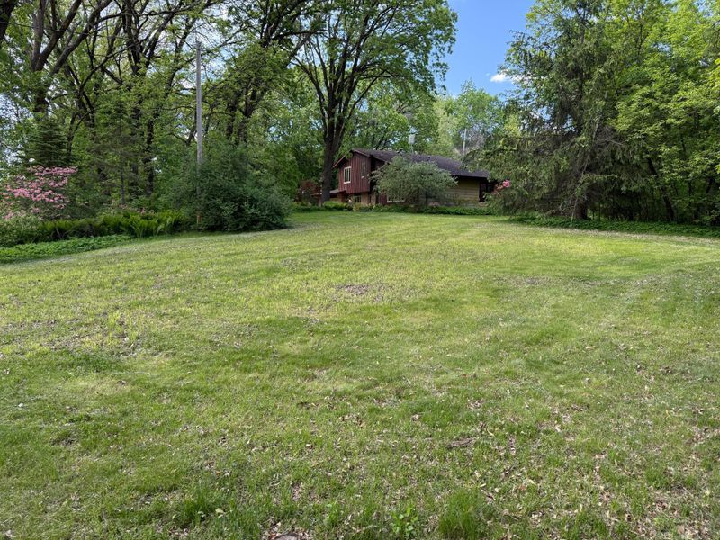2087 352nd Ave NE, Cambridge, MN 55008