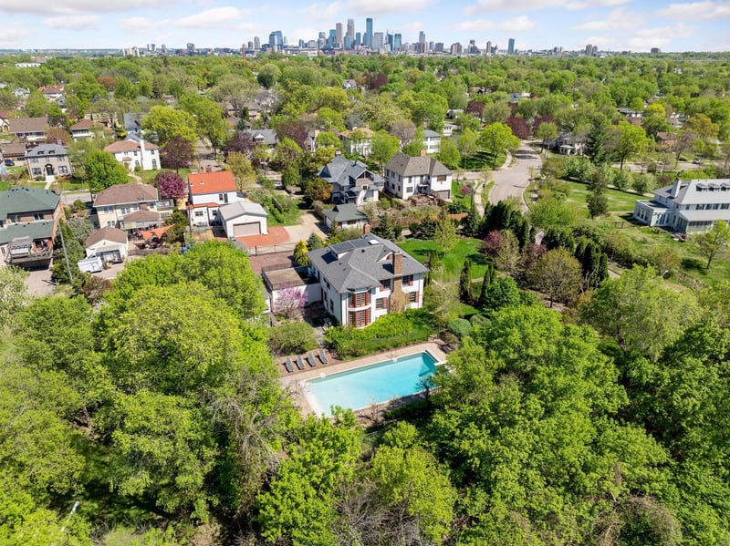 2924 Farwell Ave, Minneapolis, MN 55411
