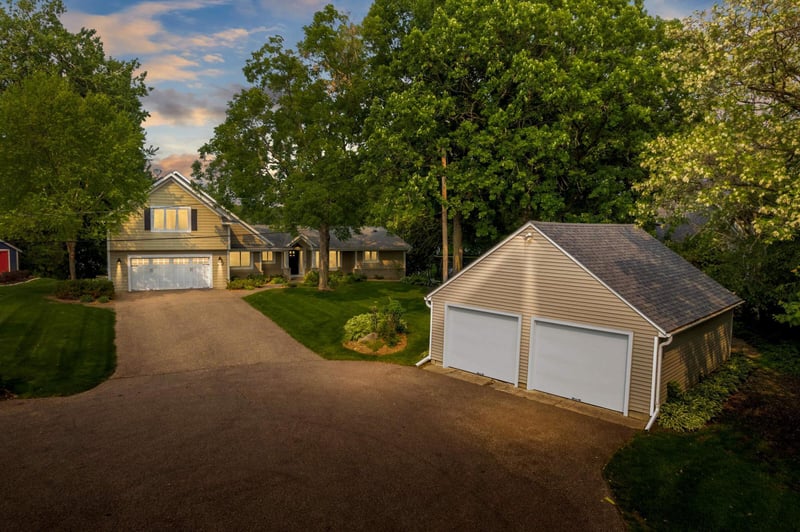 1310 Vine Pl, Orono, MN 55364