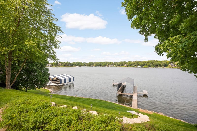 1310 Vine Pl, Orono, MN 55364