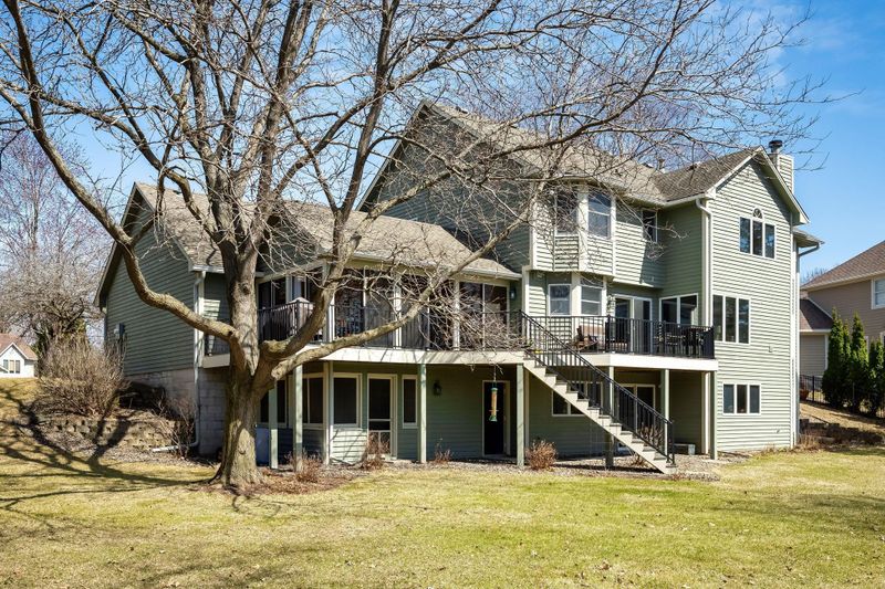 2270 Oak Glen Ct, Stillwater, MN 55082