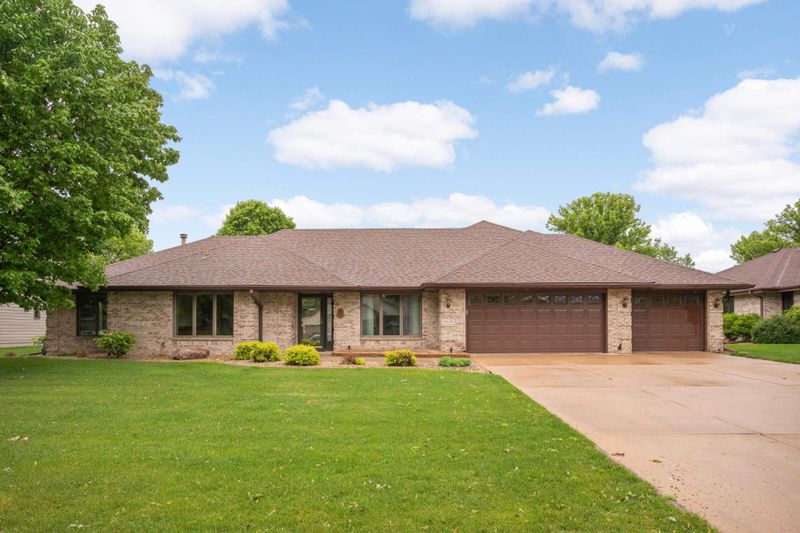 6634 119th Pl N, Champlin, MN 55316