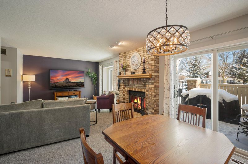 997 Hill Ct, Shoreview, MN 55126
