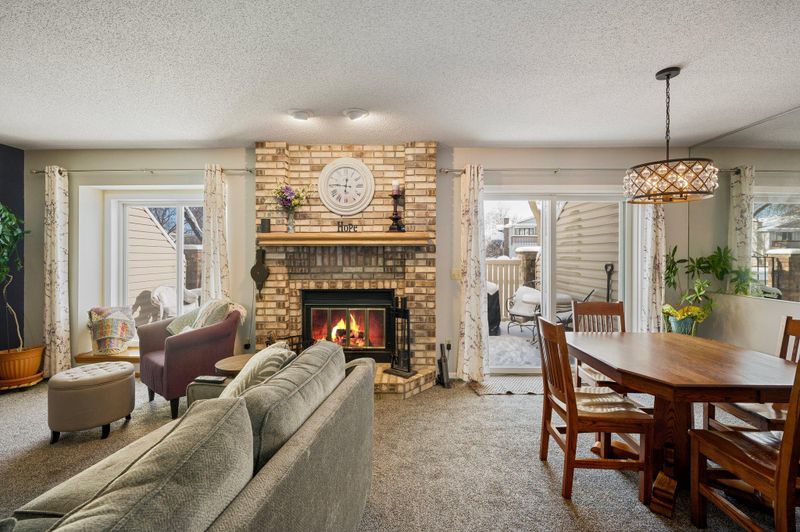 997 Hill Ct, Shoreview, MN 55126