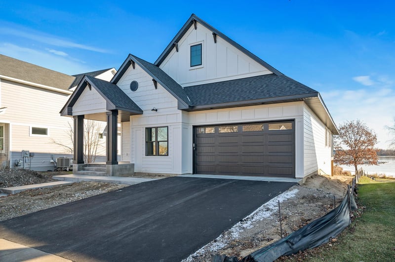 6672 Lamplight Dr, Albertville, MN 55301