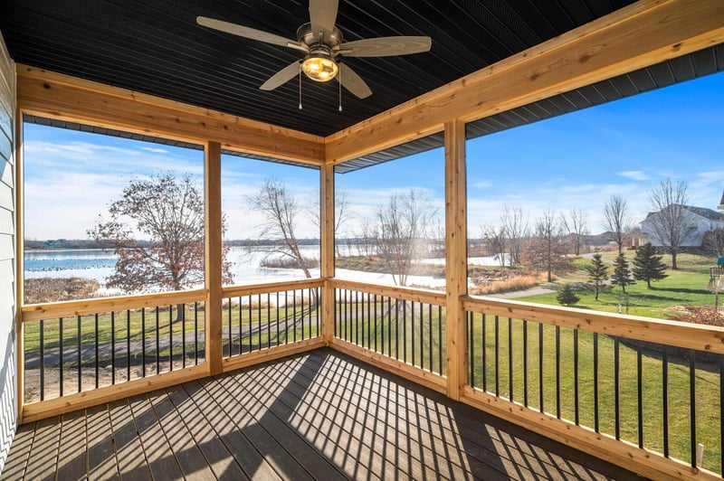 6672 Lamplight Dr, Albertville, MN 55301