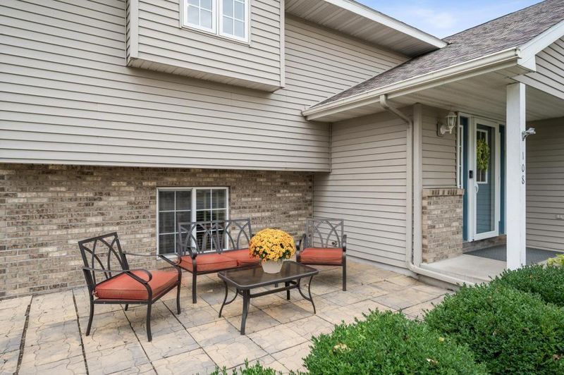 108 Serenity Cir, Buffalo, MN 55313