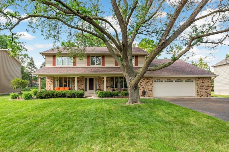 16810 30th Ave N, Minneapolis, MN 55447