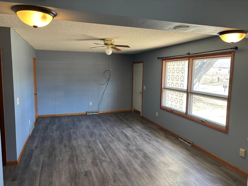 504 High Ave, Wanamingo, MN 55983