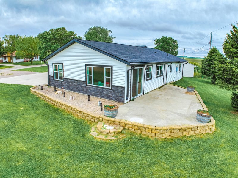 217 5th St NE, Pennock, MN 56279