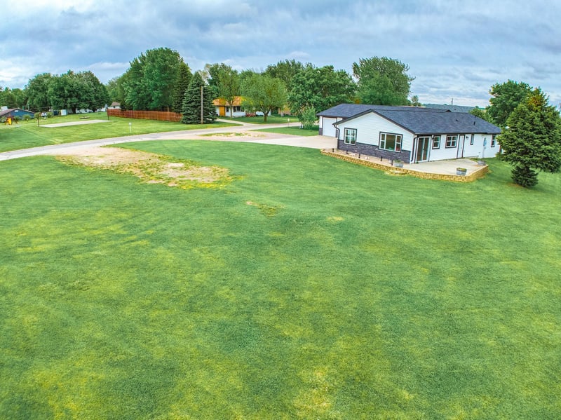 217 5th St NE, Pennock, MN 56279