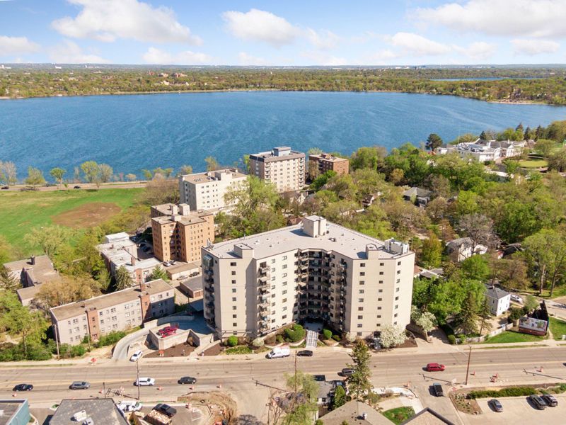 3131 Excelsior Blvd #705, Minneapolis, MN 55416