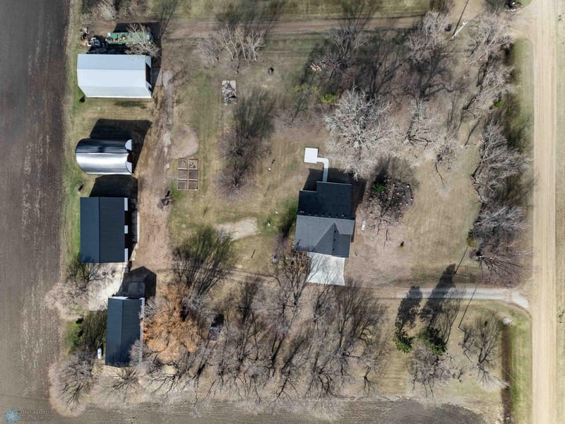 6740 140th Ave S, Sabin, MN 56580