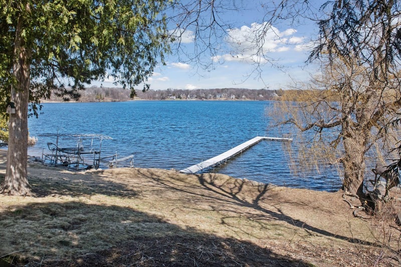 1788 Martha Ln, Long Lake, MN 55356