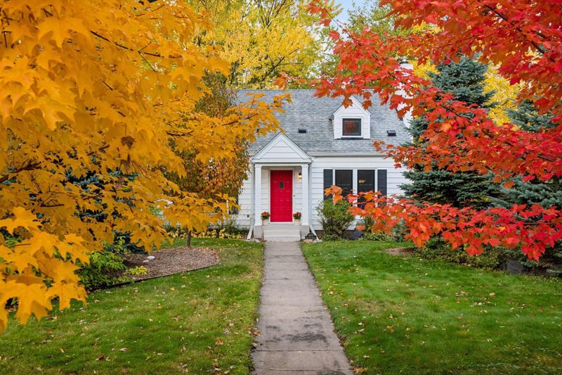 4500 Brookside Ave, Edina, MN 55436