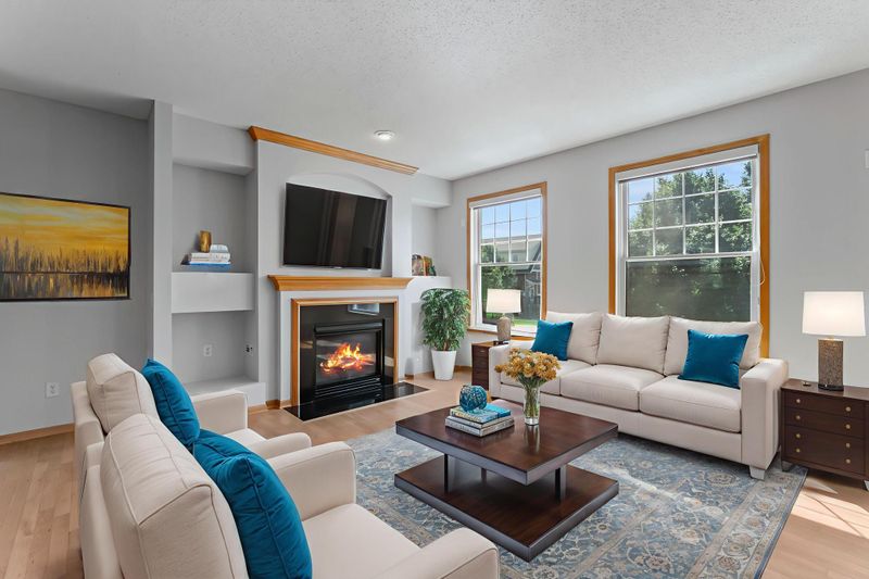 10754 Falling Water Ln #D, Woodbury, MN 55129