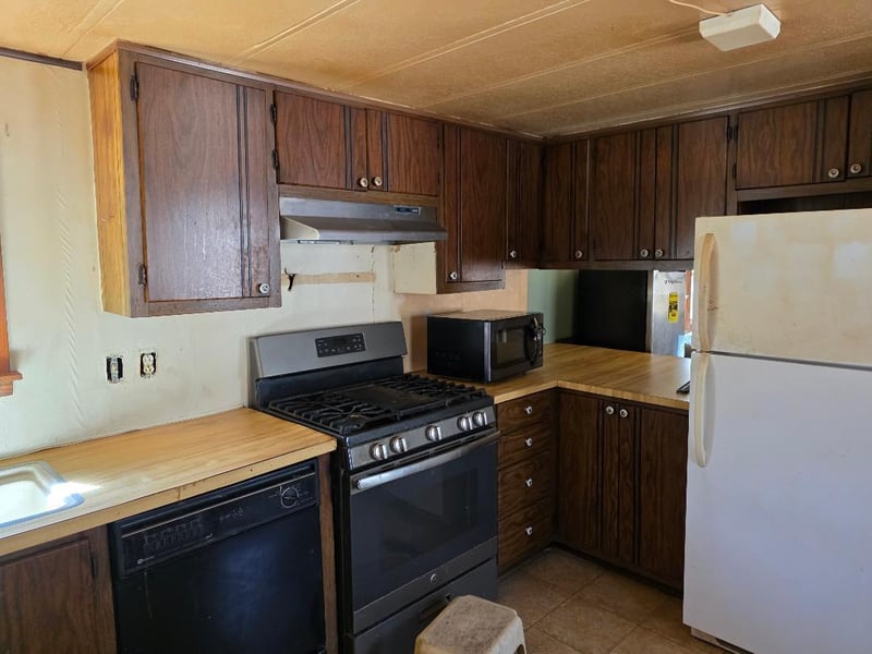 N1802 Burma Rd, Sarona, WI 54870