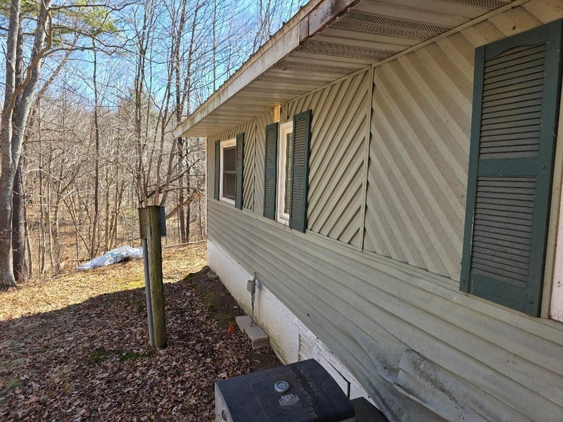 N1802 Burma Rd, Sarona, WI 54870
