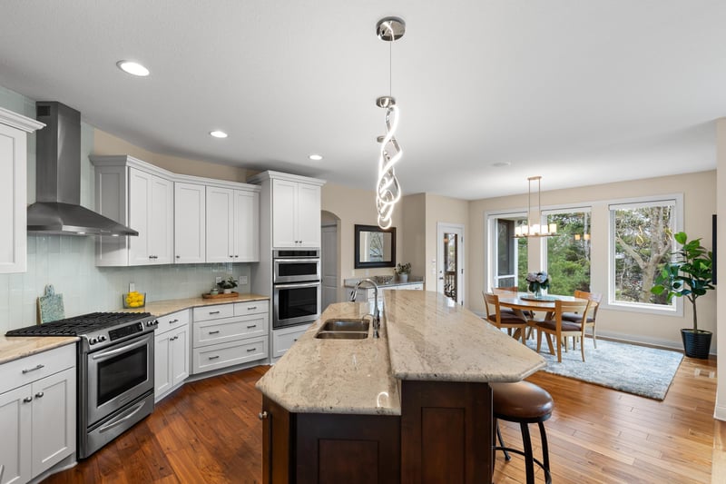 6980 W 175th Ave, Eden Prairie, MN 55346
