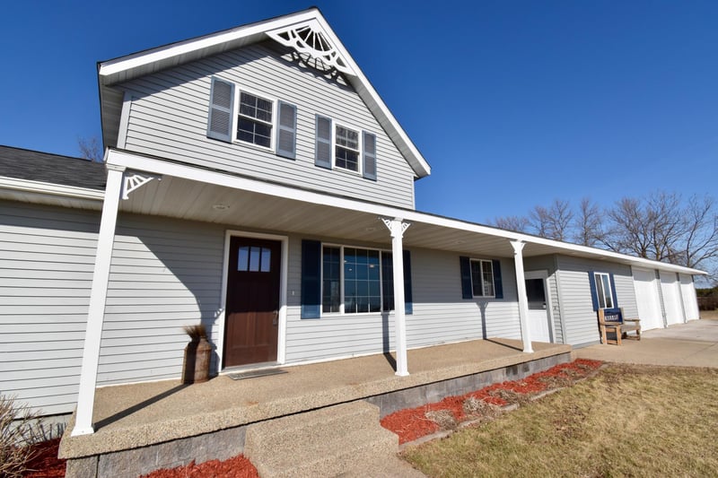 40749 Greencrest Rd, Belgrade, MN 56312