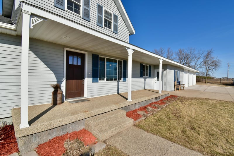 40749 Greencrest Rd, Belgrade, MN 56312