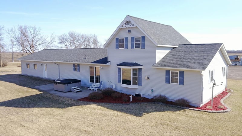 40749 Greencrest Rd, Belgrade, MN 56312