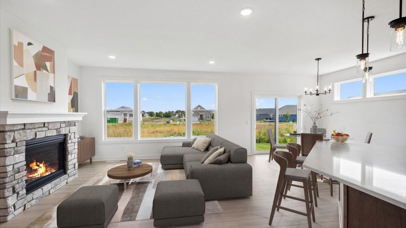 2133 Westpointe Dr, Hastings, MN 55033